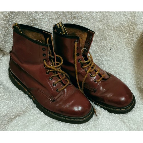 15 - Pair of original retro Doc Martens air cushioned 8 eye boots size 10