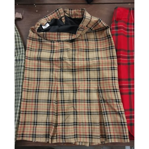 216 - Bundle of 5 x vintage tartan and tweed ladies skirts sizes 12 and 14