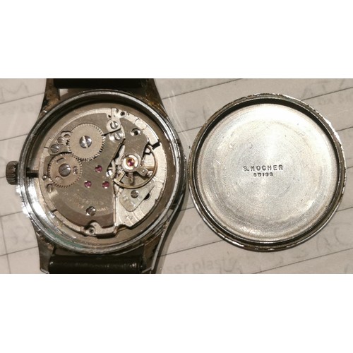 85 - Vintage Royce incabloc calendar gents watch in original case - back loose and non working, winder st... 