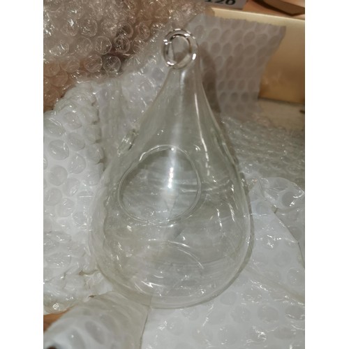 119 - Bundle of 5 x 12 cm tall hanging or freestanding clear glass Teardrop tea light holders