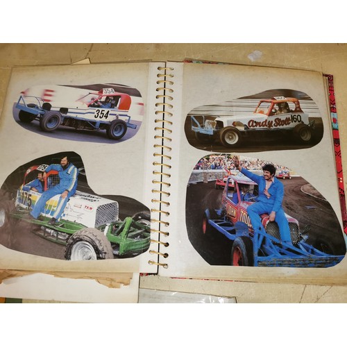 91 - Bundle of 1960/70's short circuit and stock car miscellaneous including scrap book, photographs, pro... 