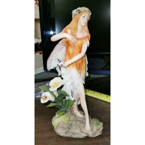 53 - 27 cm tall composite Shudehill fairy with flowers figure