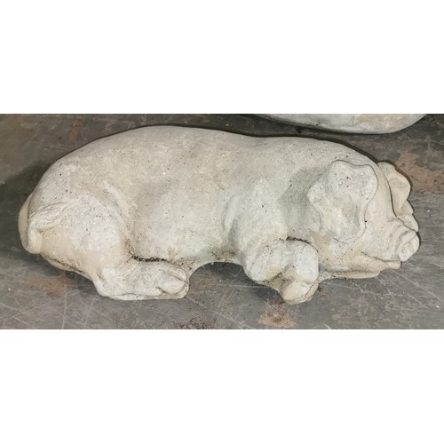 135 - 40 cm long concrete pig sleeping garden ornament