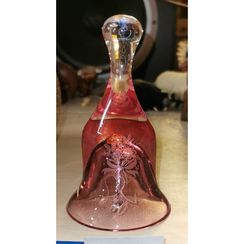 24 - 14.5 cm tall ruby glass 40th anniversary crystal bell