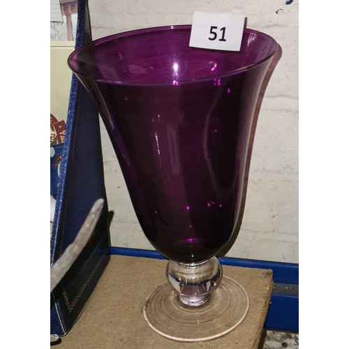 51 - 25 cm tall purple bowl with clear base glass vase