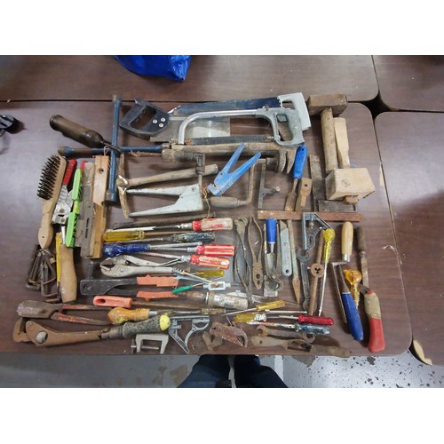 59 - Bundle of assorted shed clearance hand tools etc