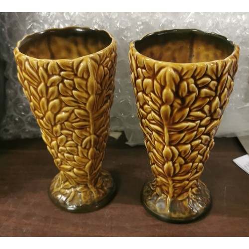 307 - Pair of rare 18.5 cm tall Sylvac 4540 yellow glaze vases