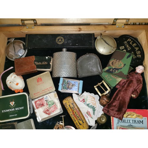 134 - 55 x 55 cm light wood flat counter top display case and assorted contents