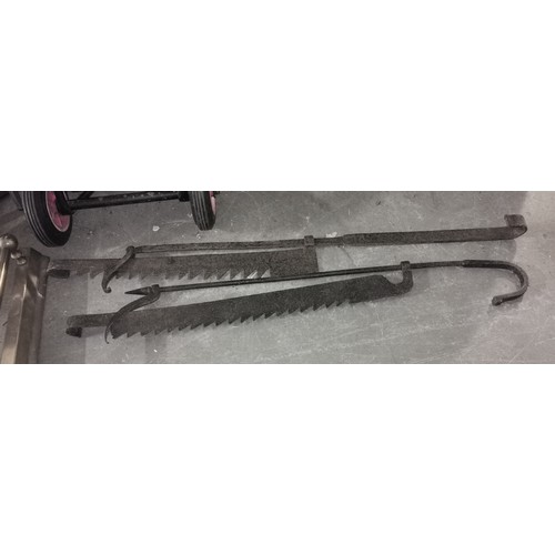 4 - 2 x 19th century fireplace hangers