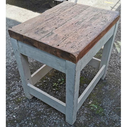 165 - 78 x 59 x 79 cm old butchers block table