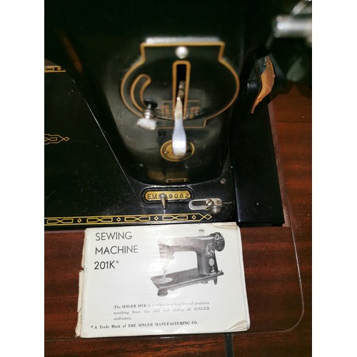 156 - Vintage Singer 201K sewing machine with manual mounted into retro table