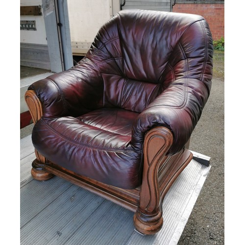 166 - Vintage Evreux Antier oxblood leather Fissato Bordeau 3 piece suite with complete lift out cushionin... 