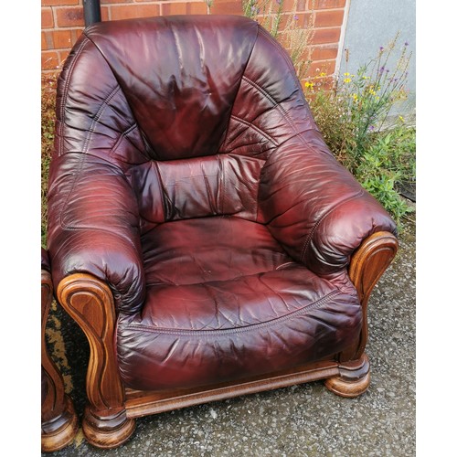 166 - Vintage Evreux Antier oxblood leather Fissato Bordeau 3 piece suite with complete lift out cushionin... 