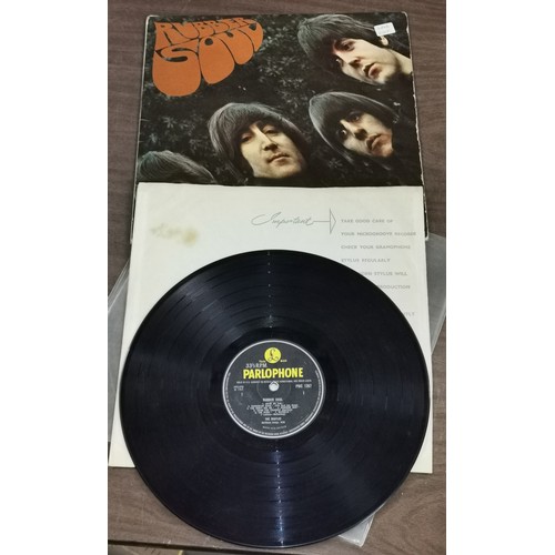 33 - Rare loud cut, 1 matrix, The Beatles Rubber Soul vinyl album in good general condition