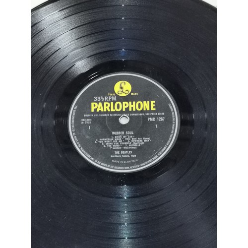 33 - Rare loud cut, 1 matrix, The Beatles Rubber Soul vinyl album in good general condition