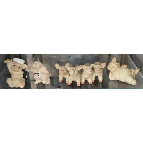 40 - Nice bundle of assorted size wooden, metal, ceramic and composite pig figures