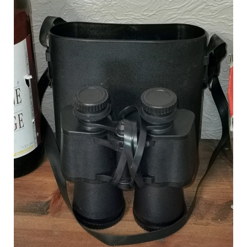 52 - Pair of as new unbranded retro binoculars in case