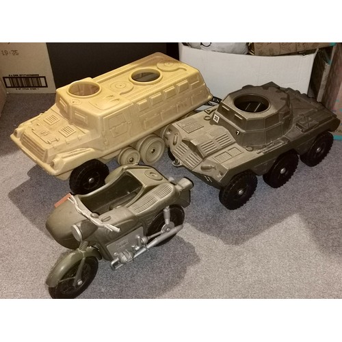 415 - Vintage Cherilea Toys action man bundle of 2 x armoured vehicles and motorbike & sidecar