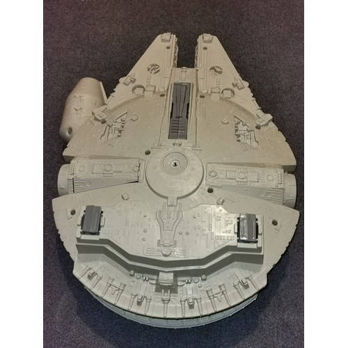 443 - 1979 Kenner Star Wars millennium falcon