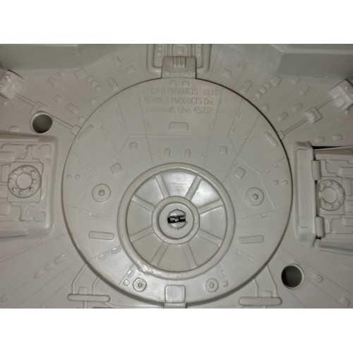 443 - 1979 Kenner Star Wars millennium falcon