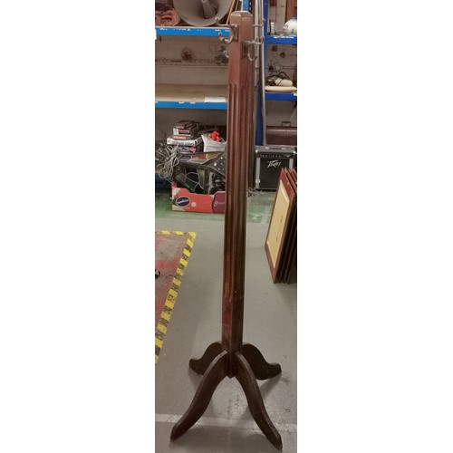 19 - Approx 6 ft mid-century 4 sided hat and coat stand