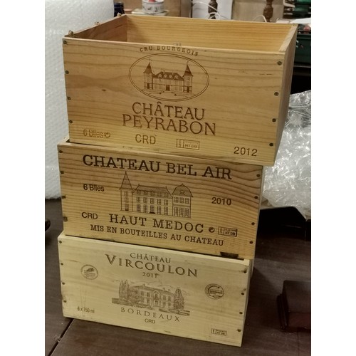 21 - Set of 3 x different 33 x 27 x 17 cm wooden wine crates