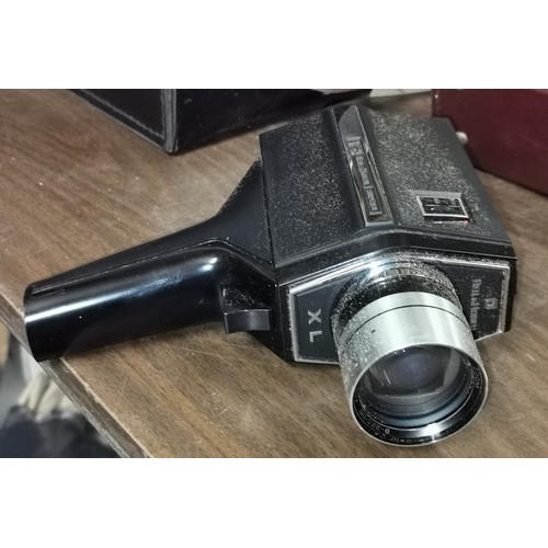 180 - Bell & Howell director series XL vintage super 8 camera in case