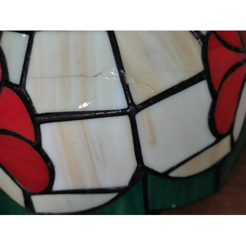 209 - Small bundle of Tiffany style lamp/light shades mostly in need of repair