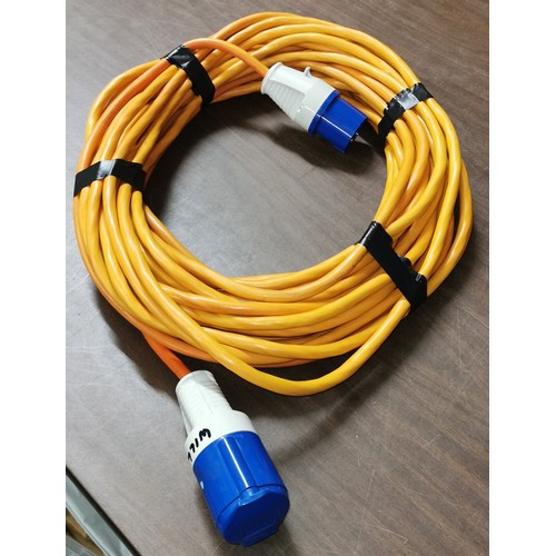 20 - Large camper/caravan hook up extension lead