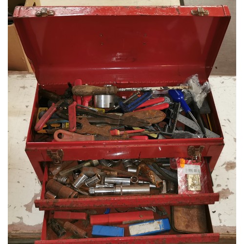 68 - Metal 2 drawer tool box and contents