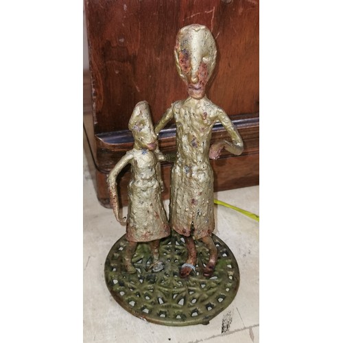 39 - 22 cm tall metal folk art gold painted woman and child