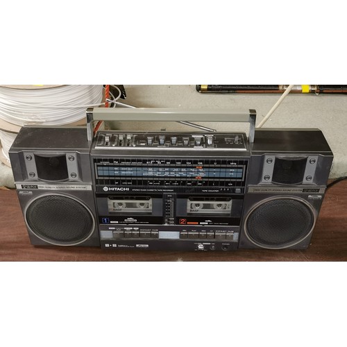 240 - Retro Hitachi stereo radio twin cassette