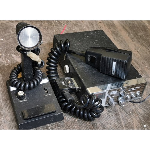 61 - Fanfare 190 DF CB radio with 2 x mics