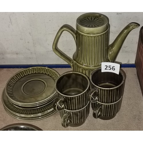 256 - Retro Sadler green glazed coffee pot and 4 place setting 12 piece coffee set