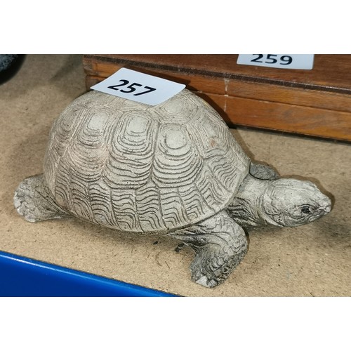 257 - 16 cm long lifelike concrete tortoise