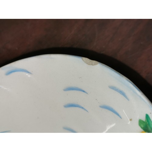 106 - 20 x 15 cm oval Clarice Cliff Newport Pottery dish with small chip on one edge