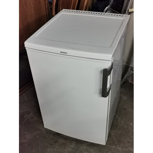 245 - 55 cm wide white Blomberg under counter fridge