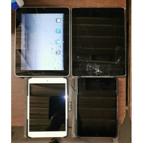 11 - 4 x assorted Apple Ipads, all working but no chargers and 1 with cracked screen