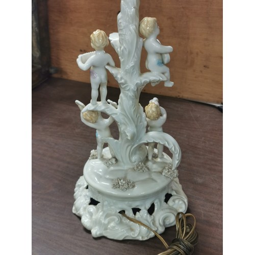 153 - 44 cm tall Italian porcelain cherubs table lamp