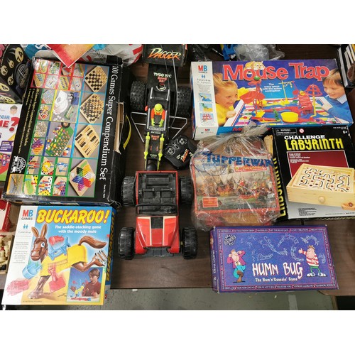 245 - Large job lot of assorted vintage and retro toys and games etc