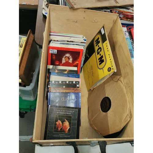 225 - Tea chest containing Welsh language and dance hall vinyl singles plus some classical CD books