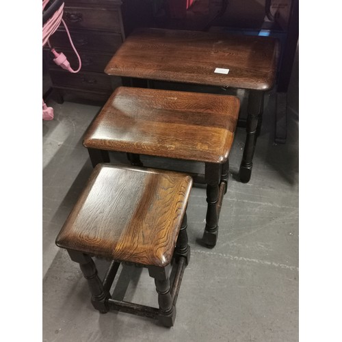 330 - Vintage dark oak nest of 3 tables