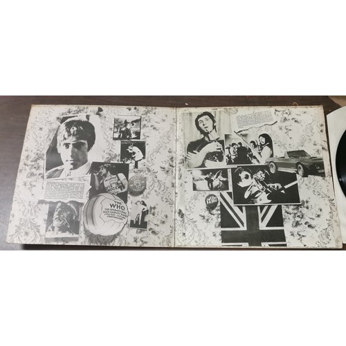 320 - The Who - The story of The Who vinyl double album in very good condition