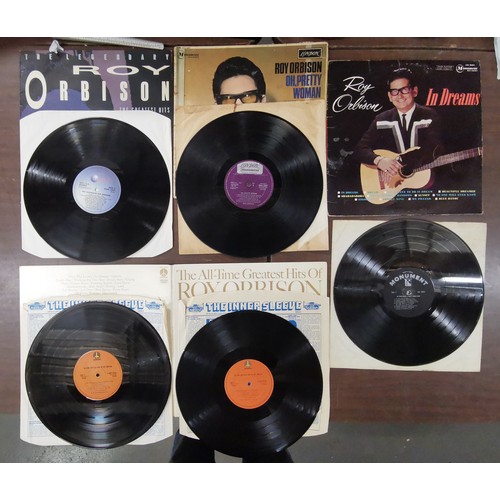 405 - 4 x Roy Orbison vinyl albums, 1 x good and 3 x very good