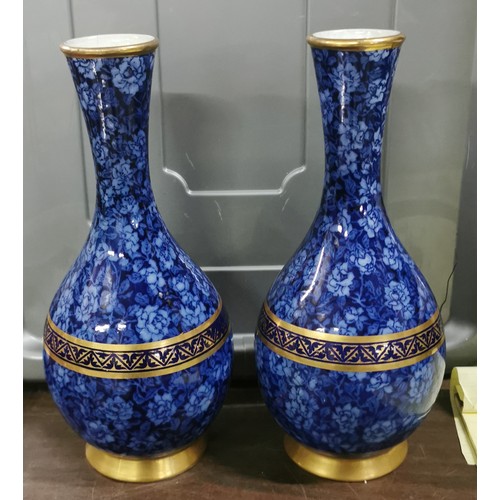 396 - Pair of 26 cm tall Wedgwood blue floral with gilt detail vases