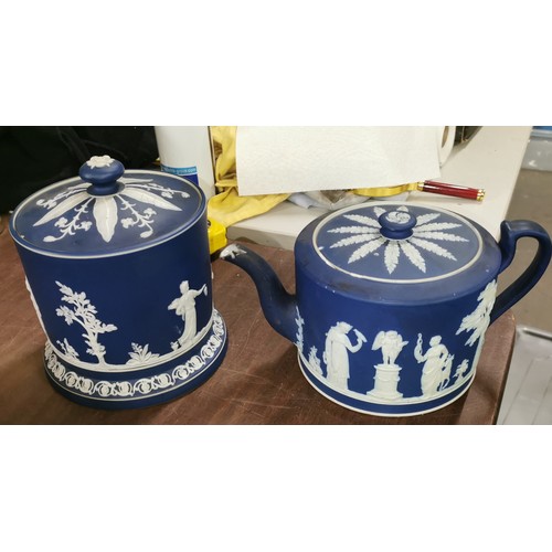 439 - Wedgwood Jasperware teapot with damage and similar biscuit caddy with small chip on lid