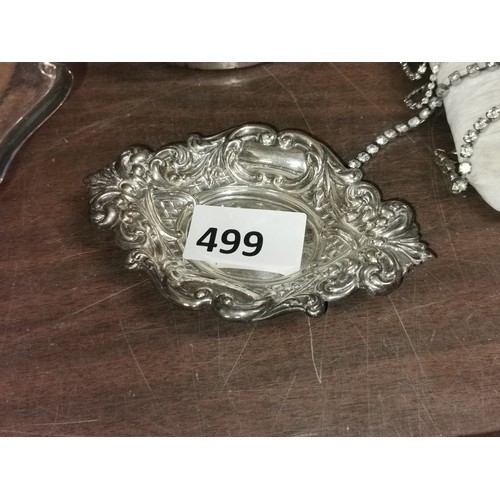 Lot 499       