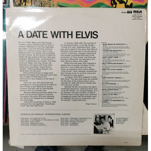 580 - Elvis Presley - A date with Elvis vinyl album in very good condition