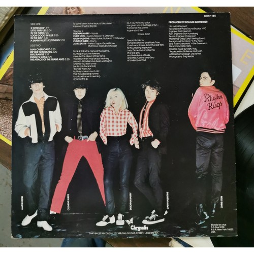 611 - Blondie - Self titled vinyl album in very good condition