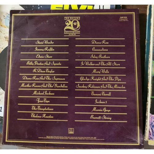 672 - Motown 20th anniversary vinyl double compilation album in very good condition